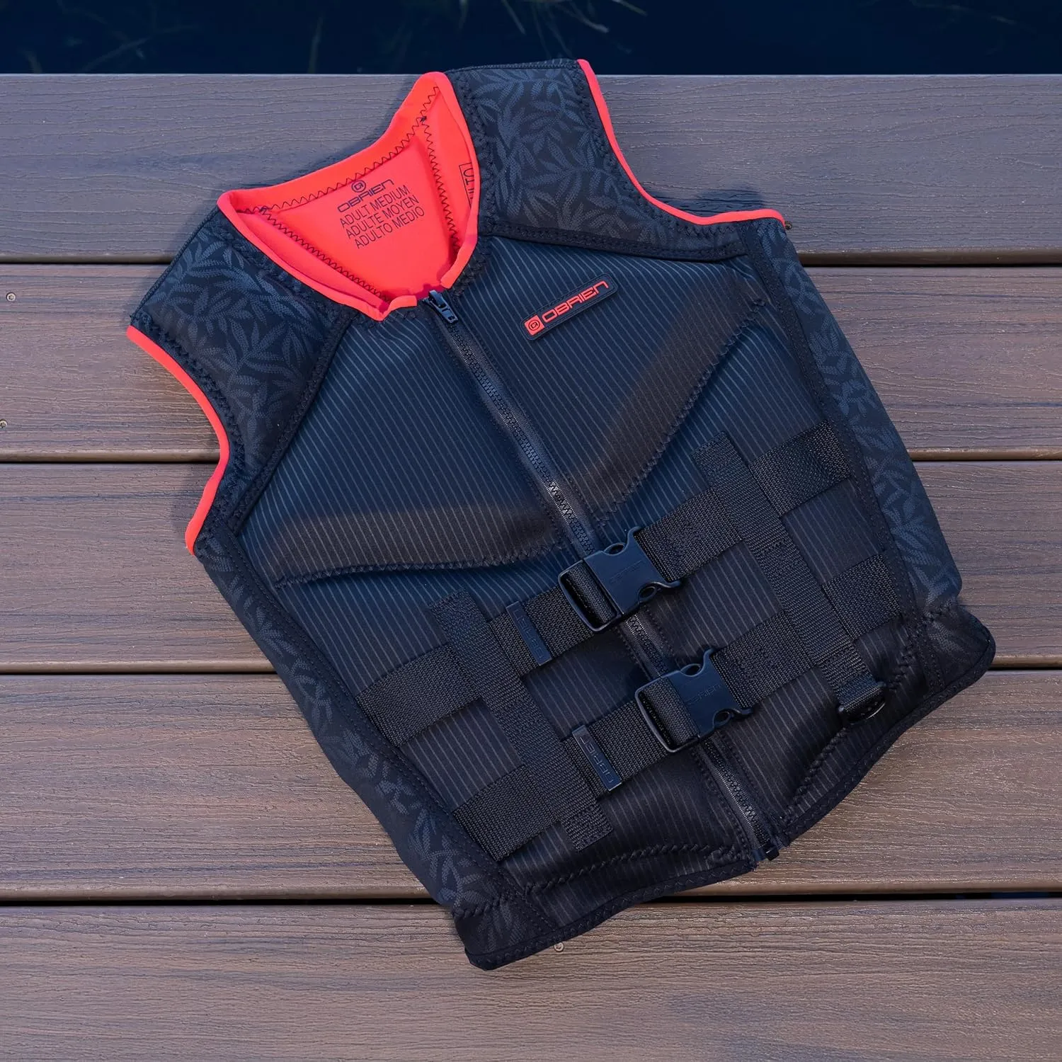 O'Brien Women's Recon US Coast Guard Approved Level 70 Buoyancy for Waterskiing, Wakeboarding, Surfing and Boating