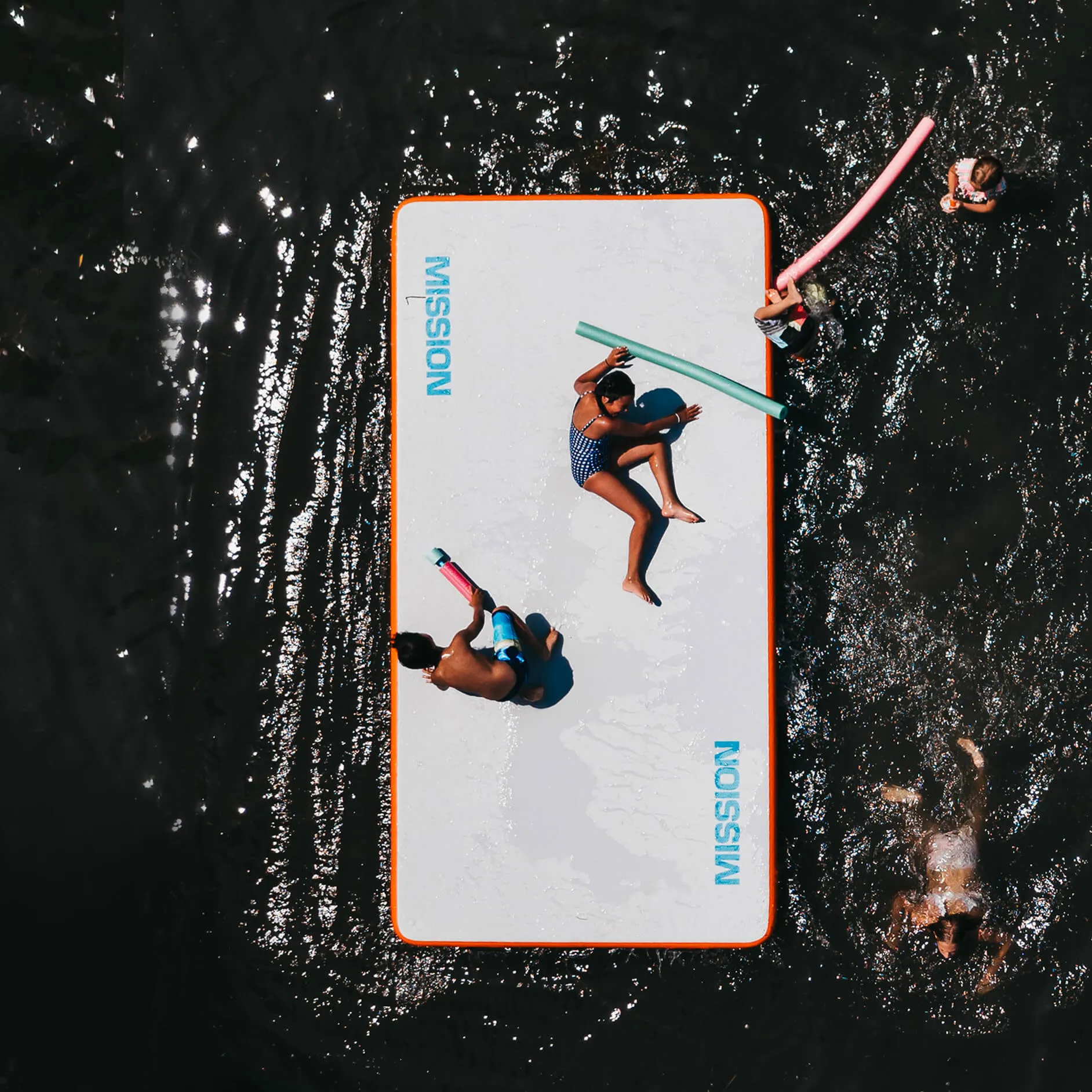 REEF | Inflatable Water Mat