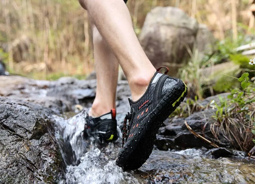 UBFEN Water Shoes Aqua Swim Shoes Mens Womens Beach Sports Quick Dry Barefoot for Boating Fishing Diving Surfing